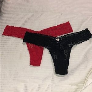 Victoria’s Secret Women “The Lacie” Thong